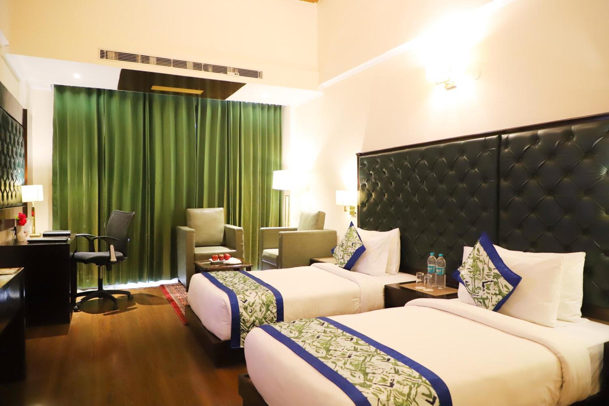 Deventure Shimla Hills Hotel Kandaghat Ngoại thất bức ảnh