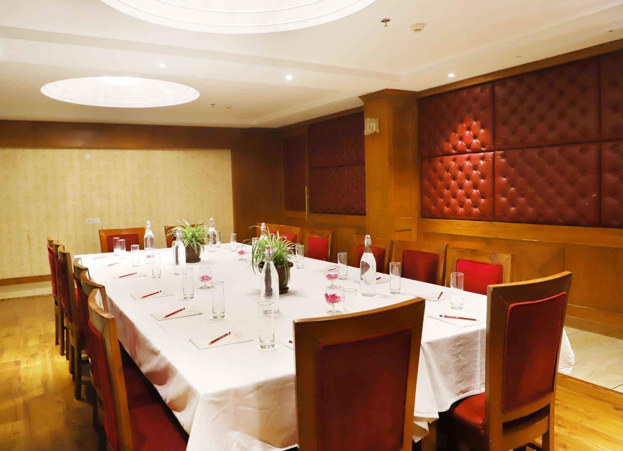 Deventure Shimla Hills Hotel Kandaghat Ngoại thất bức ảnh