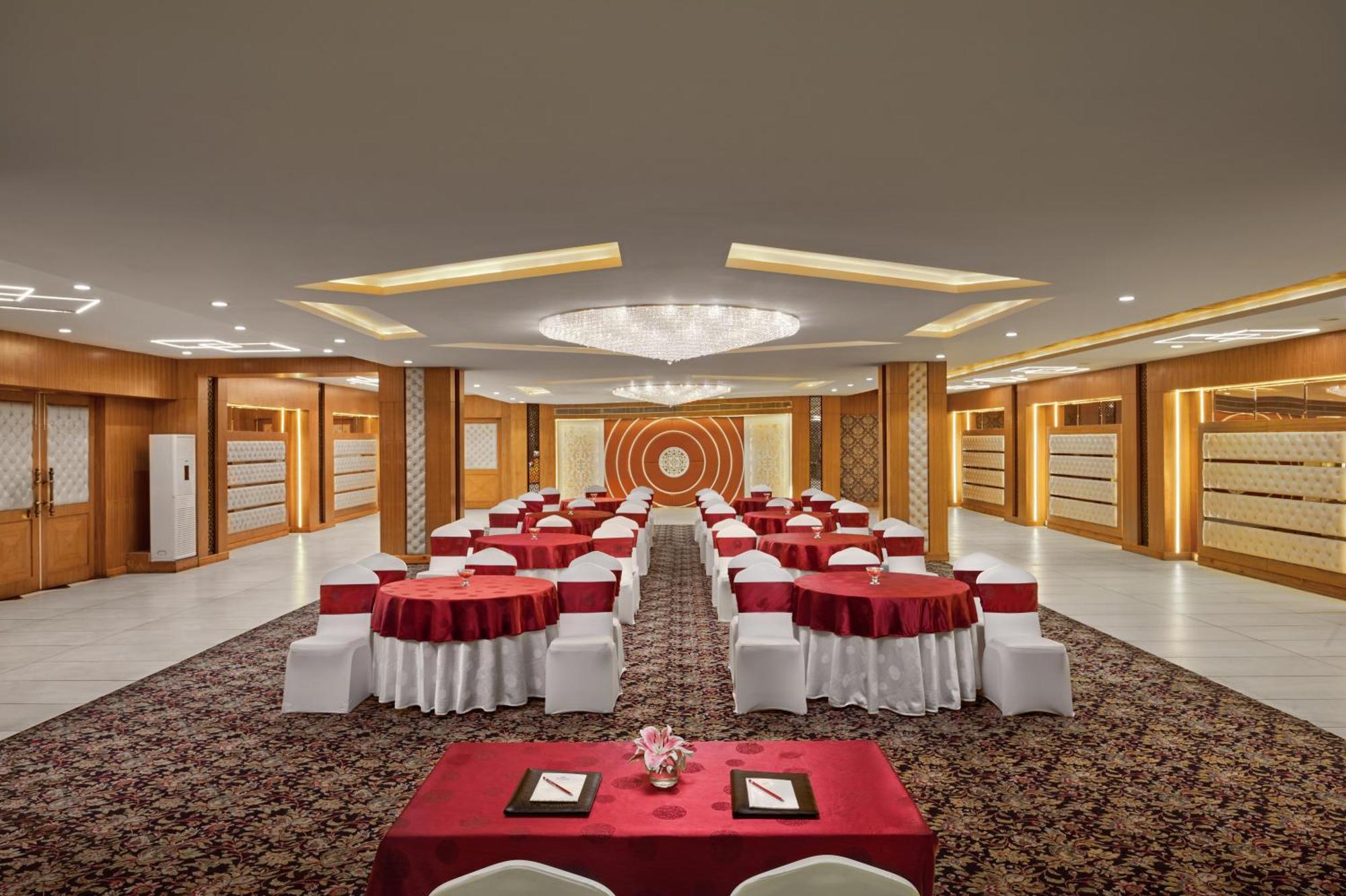 Deventure Shimla Hills Hotel Kandaghat Ngoại thất bức ảnh