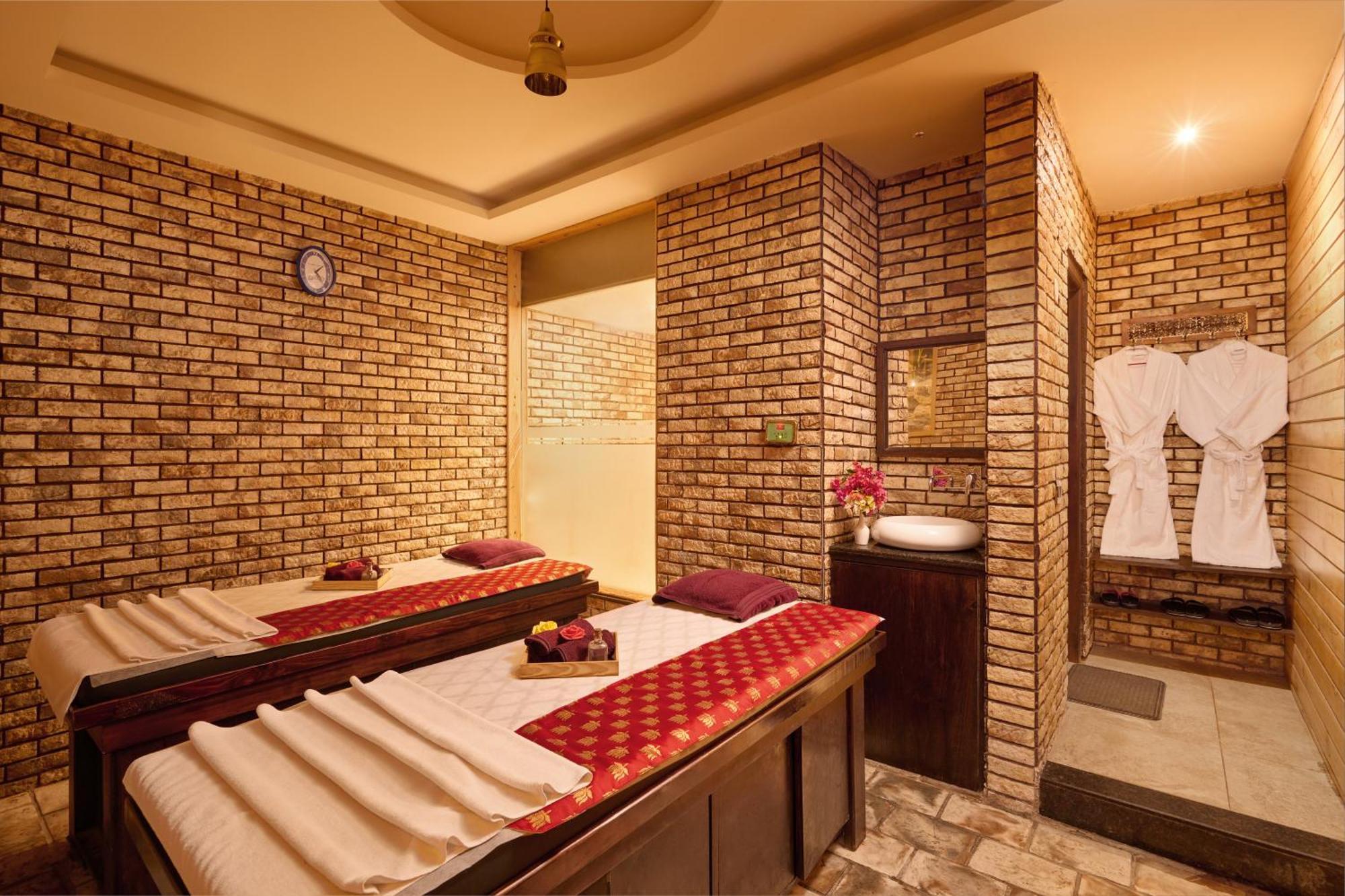 Deventure Shimla Hills Hotel Kandaghat Ngoại thất bức ảnh