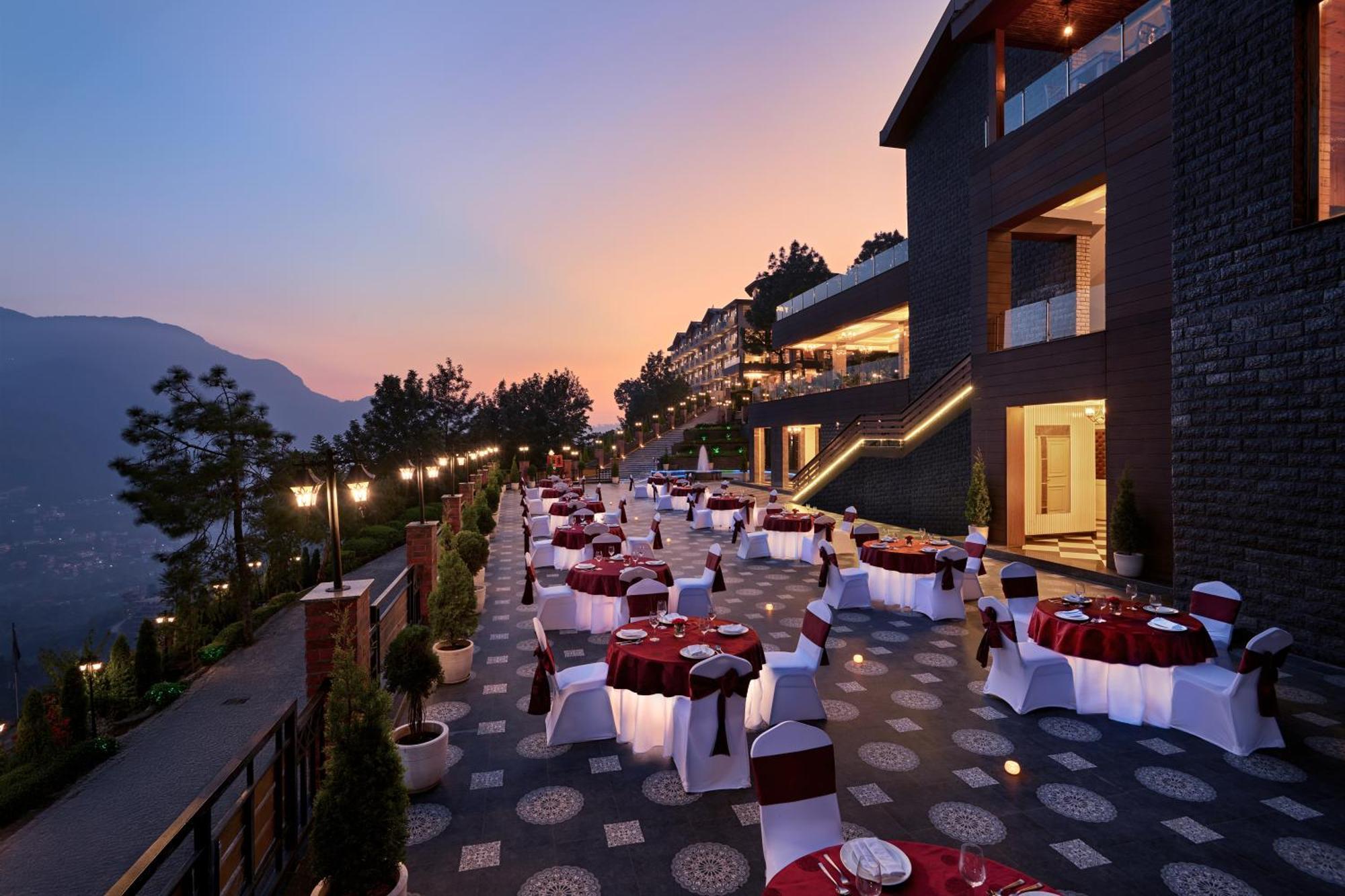 Deventure Shimla Hills Hotel Kandaghat Ngoại thất bức ảnh