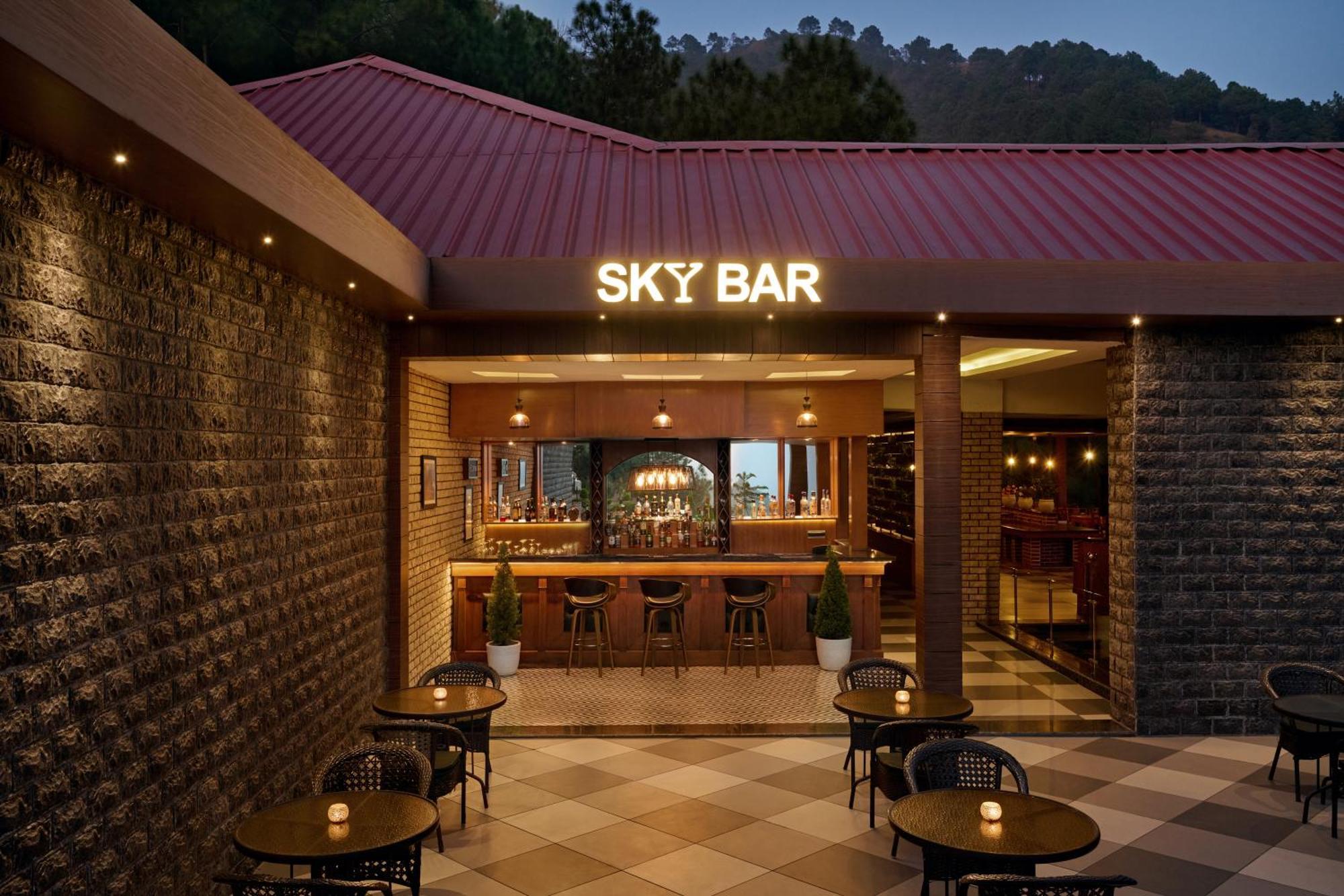 Deventure Shimla Hills Hotel Kandaghat Ngoại thất bức ảnh
