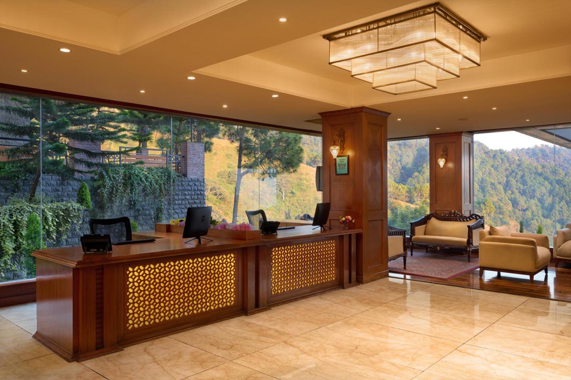 Deventure Shimla Hills Hotel Kandaghat Ngoại thất bức ảnh